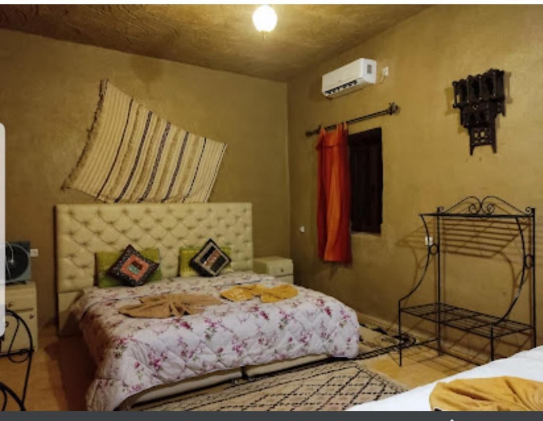 Auberge Sahara Garden Lac Yasmins Bagian luar foto