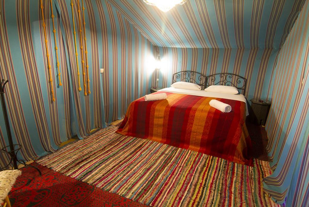 Auberge Sahara Garden Lac Yasmins Ruang foto