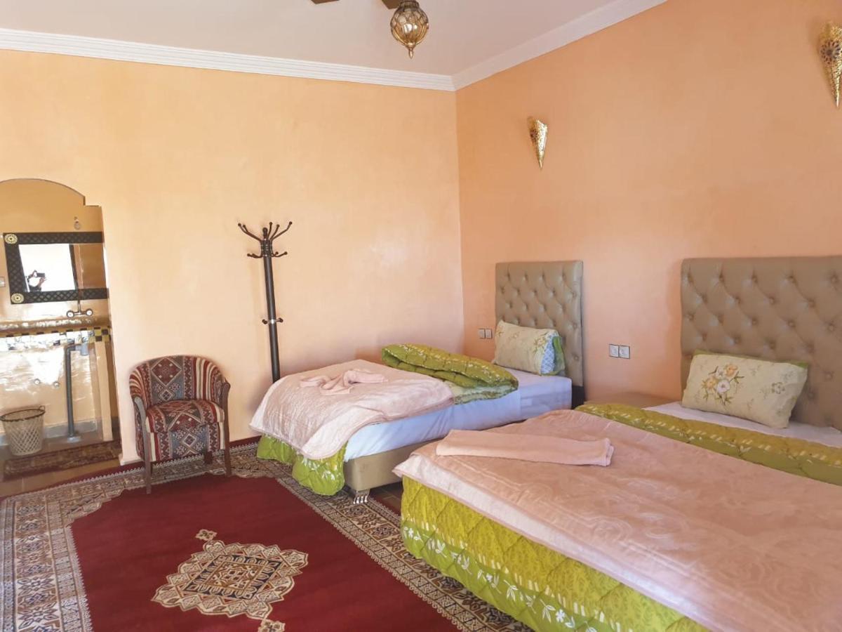 Auberge Sahara Garden Lac Yasmins Bagian luar foto